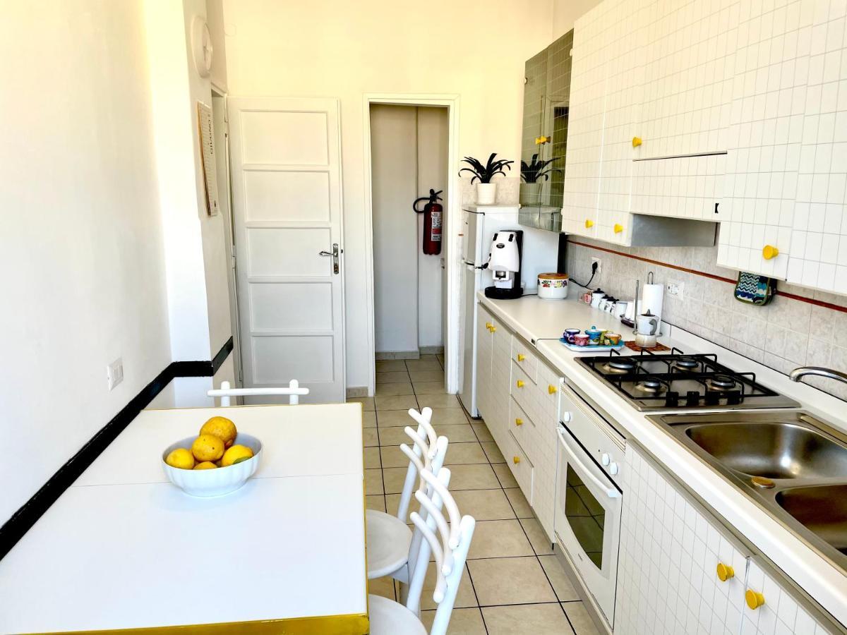 סלרנו Camera Matrimoniale Privata In Appartamento Condivisibile מראה חיצוני תמונה